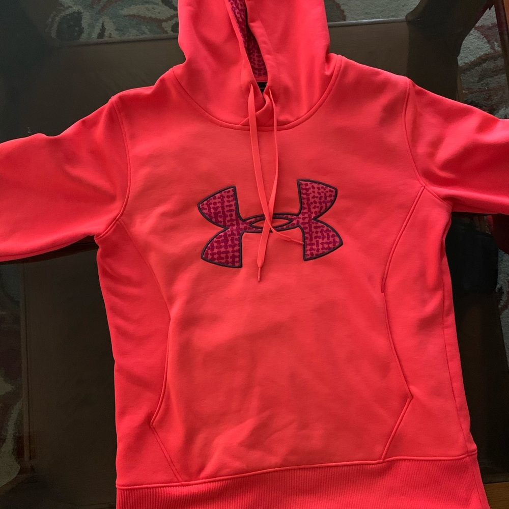 Under Armour Sweatshirt